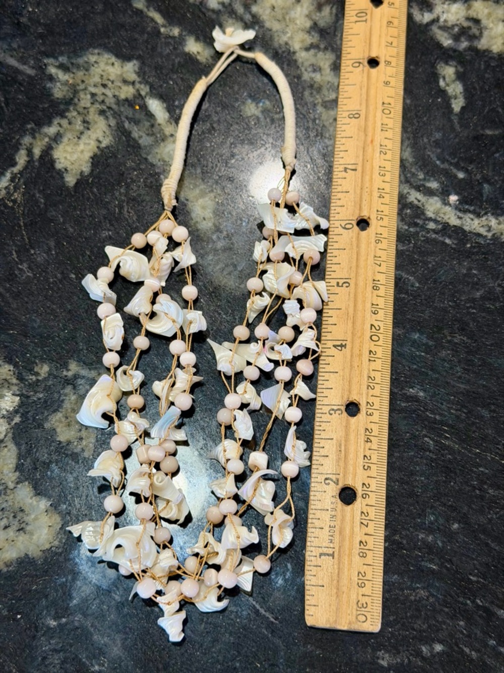 Handmade white Mother-of-Pearl Shell Necklace 18” - Picture 3 of 4